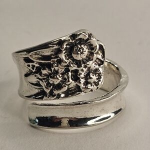 Vintage Spoon Ring Daisy Size 8 9 10